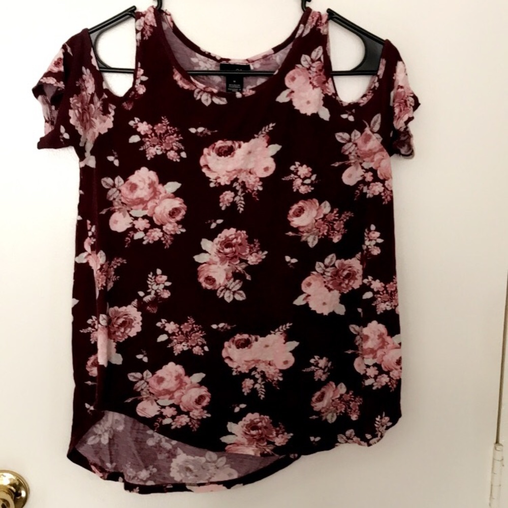 Rue 21 shirt